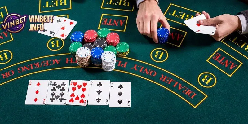 Cách Chơi Poker Đơn Giản – Nắm Vững Luật Chơi Và Chiến Thuật 5 Cách chơi Poker không phải lúc nào cũng dựa vào may mắn